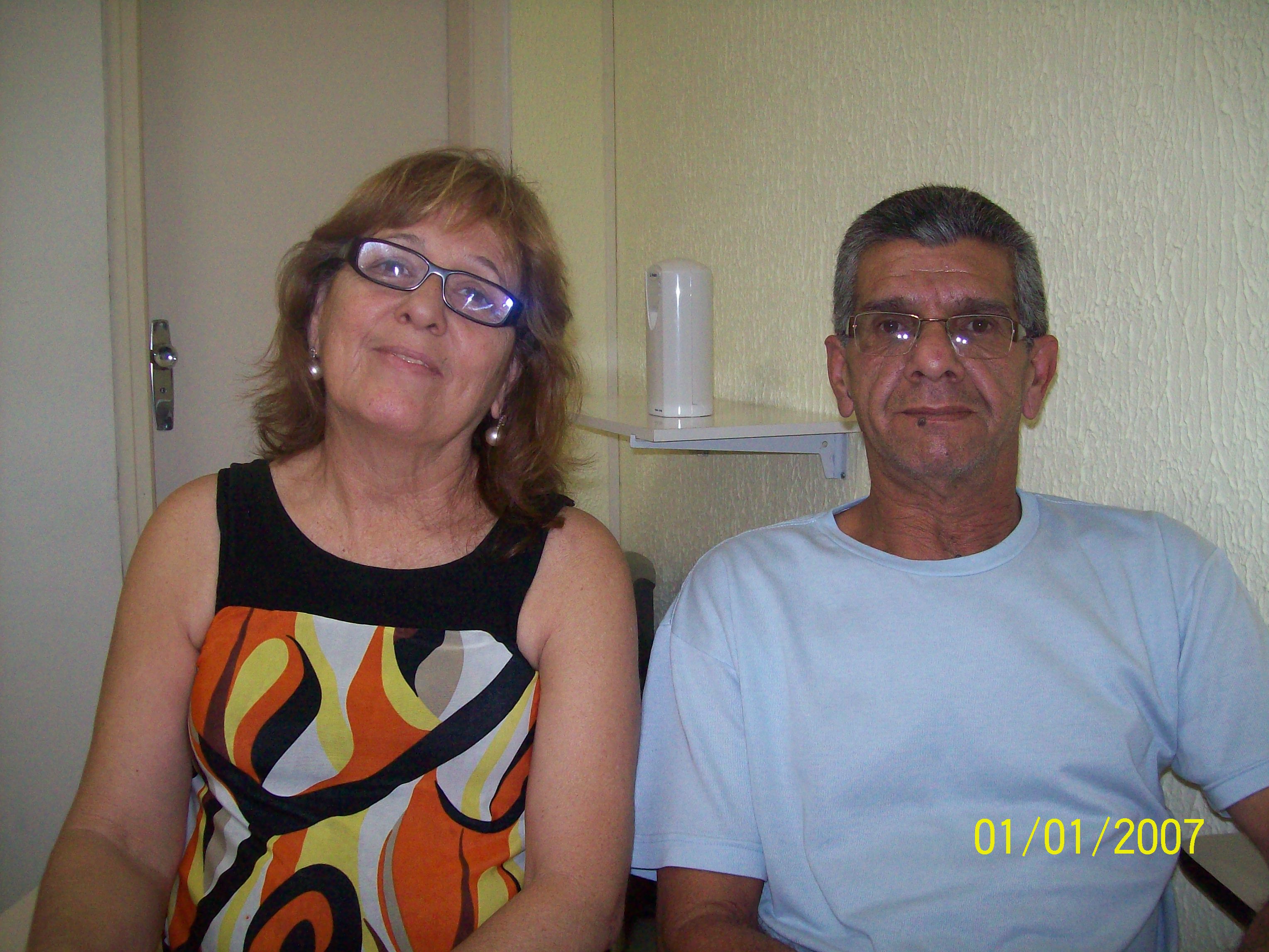 Nilton / Elvia, 55 anos, casado(a), 3